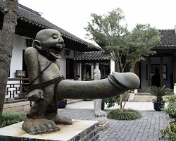 Escultura no Museu Chinês do Sexo