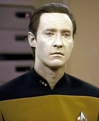 Data, o androide em busca de sua humanidade em Star Trek
